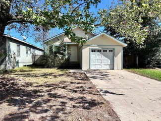 11918 Greenspark Ln, Houston, TX 77044
