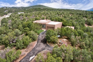 36 Magic Valley Rd, Sandia Park, NM 87047