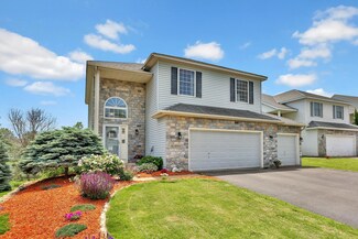 8553 Savanna Oaks Ln, Woodbury, MN 55125