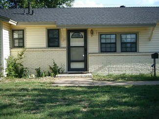 2825 S 22nd St, Abilene, TX 79605