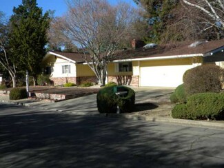 15 Brookdale Ct, Lafayette, CA 94549