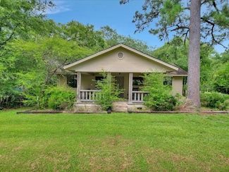 2104 Brentwood Dr, Lufkin, TX 75901