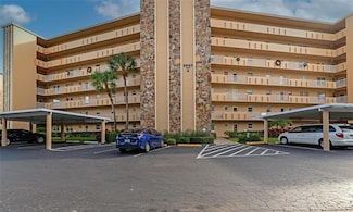 3640 Ironwood Cir Unit 601N, Bradenton, FL 34209