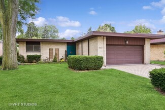 8050 Kedvale Ave, Skokie, IL 60076