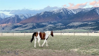 138 Inverness Rd, Livingston, MT 59047