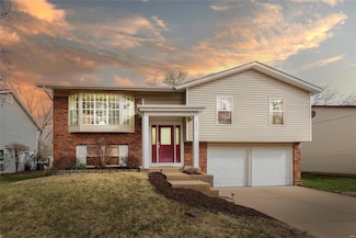 337 Bellestri Dr, Ballwin, MO 63021