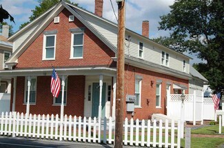 12 Mulberry St, Claremont, NH 03743
