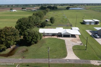 3913 Bella Rd, Maurice, LA 70555