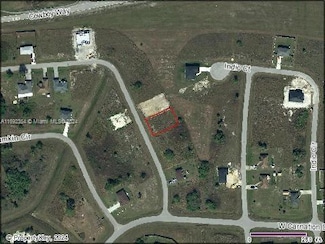 9009 Lamkin Cir, Port Labelle, FL 33935
