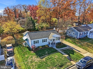 4146 Addison Rd, Fairfax, VA 22030