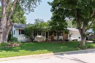 3560 Graves Dr, Red Wing, MN 55066