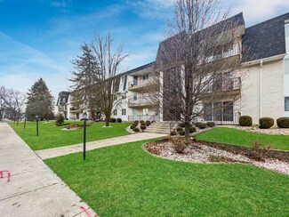 2440 186th St Unit F1, Lansing, IL 60438