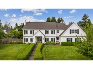 2780 Morgan Ct, West Linn, OR 97068