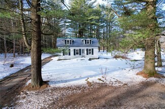7139 County Route 17, Lacona, NY 13083