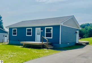 8197 Ballard St, Central Lake, MI 49622