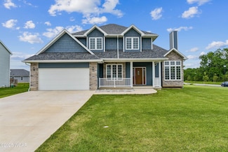 208 Creswell Dr, van Buren, OH 45889