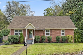 109 E Meadowbrook Dr, Chattanooga, TN 37415