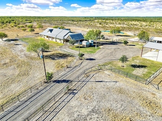 3498 Co Rd 215, McCoy, TX 78113