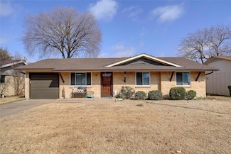 733 Tanglewood Dr, Hurst, TX 76053