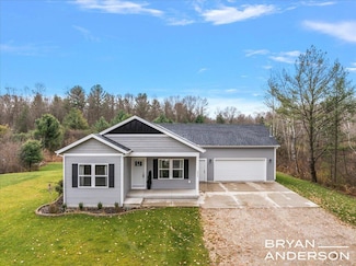 2555 W River Rd, Muskegon, MI 49445