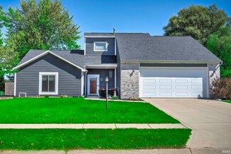 16014 Buhr Dr, Huntertown, IN 46748