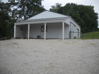 10674 E State Road 66, Evanston, IN 47531