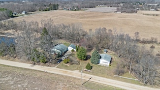 9007 Lake Rd, Berrien Center, MI 49102