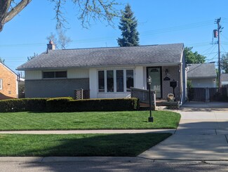 1094 N Stephen Ave, Clawson, MI 48017