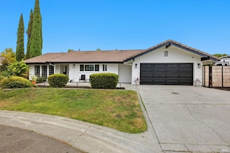1150 Mulberry Ln, Dixon, CA 95620