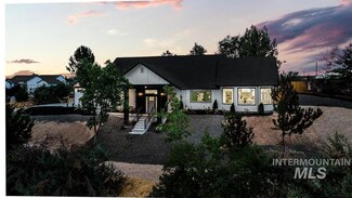 9221 Northview Rd, Middleton, ID 83644