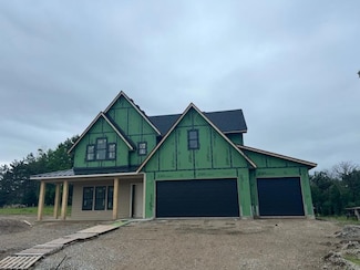 2240 Maple Leaf Place NE, Owatonna, MN 55060