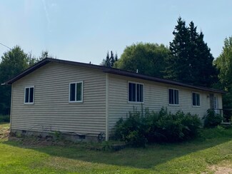 6981 S Homestead Rd, Sault Sainte Marie, MI 49783