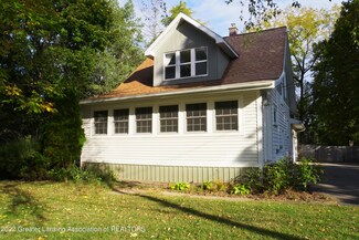 4322 Keller Rd, Holt, MI 48842