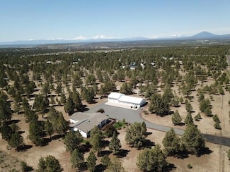 6983 SW Mustang Rd, Terrebonne, OR 97760
