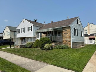 23 N Jerome Ave, Margate City, NJ 08402