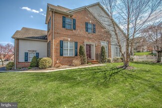 33 Weaver Ave, Ephrata, PA 17522