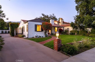 3301 Grayburn Rd, Pasadena, CA 91107