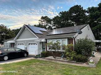 7B Drake St, Whiting, NJ 08759