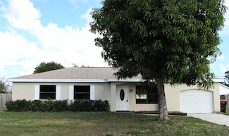 674 25th St SW, Vero Beach, FL 32962