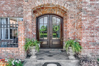 521 Heyward Ln, Madison, MS 39110