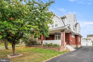 168 Upland Rd, Havertown, PA 19083