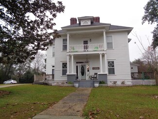 700 S Three Notch St, Andalusia, AL 36420