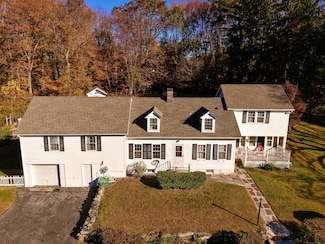 20 Hydelor Ave, Prospect, CT 06712