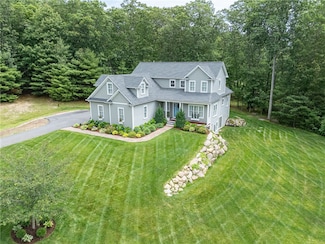 64 Knight View Dr, West Greenwich, RI 02817