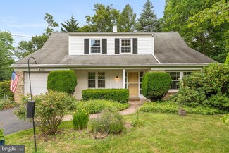 250 Hampshire Dr, Chalfont, PA 18914