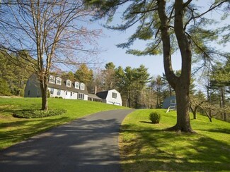 258 Foreside Rd, Cumberland Foreside, ME 04110
