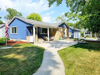 1032 N 5th St, Montevideo, MN 56265