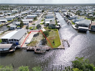 11431 Cypress Ln, Fort Myers Beach, FL 33931