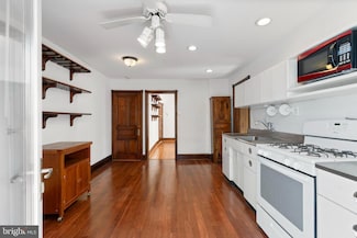 26 Central Ave, Berwyn, PA 19312