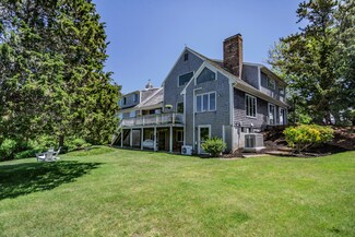 50 Chase St, Chatham, MA 02633